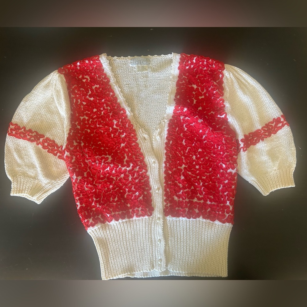 Gorgeous 80s vintage hand knit Nannell Sweater. White with red accents.